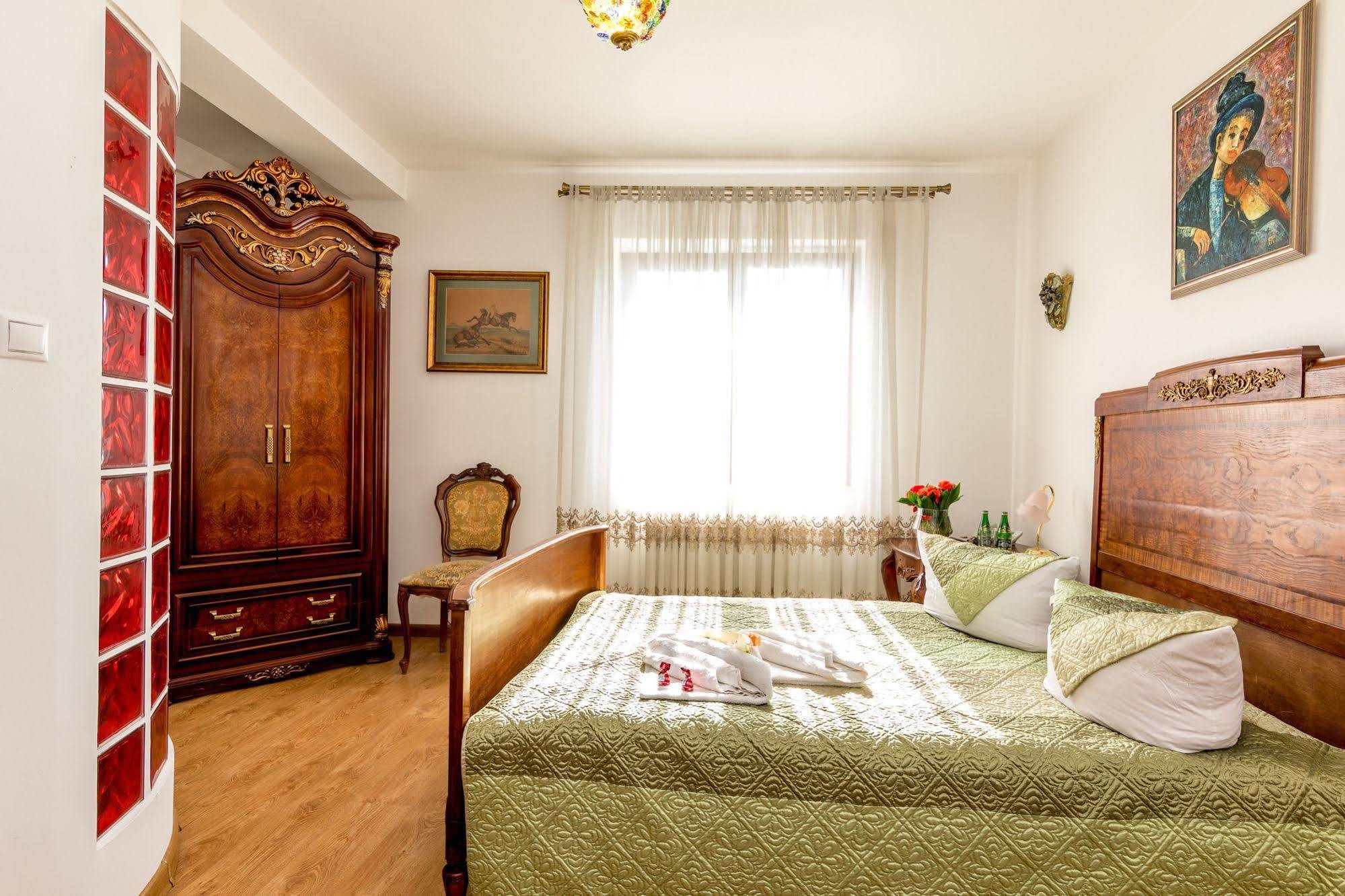 My Warsaw Residence - Czarny Kot Екстериор снимка